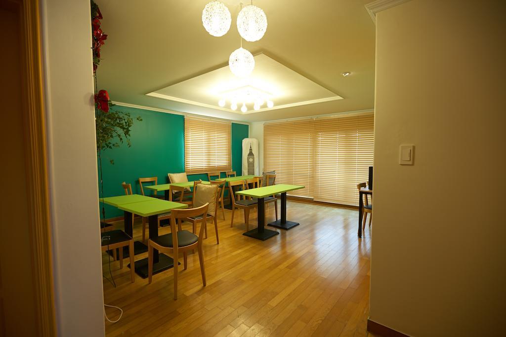 Moon Hostel Seoul Eksteriør bilde