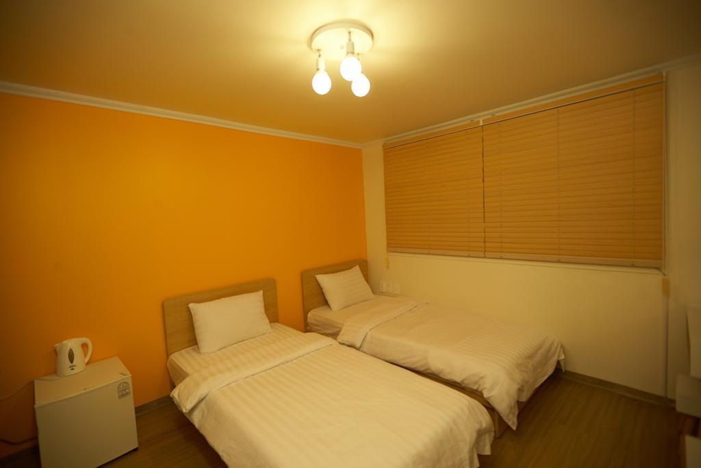 Moon Hostel Seoul Eksteriør bilde
