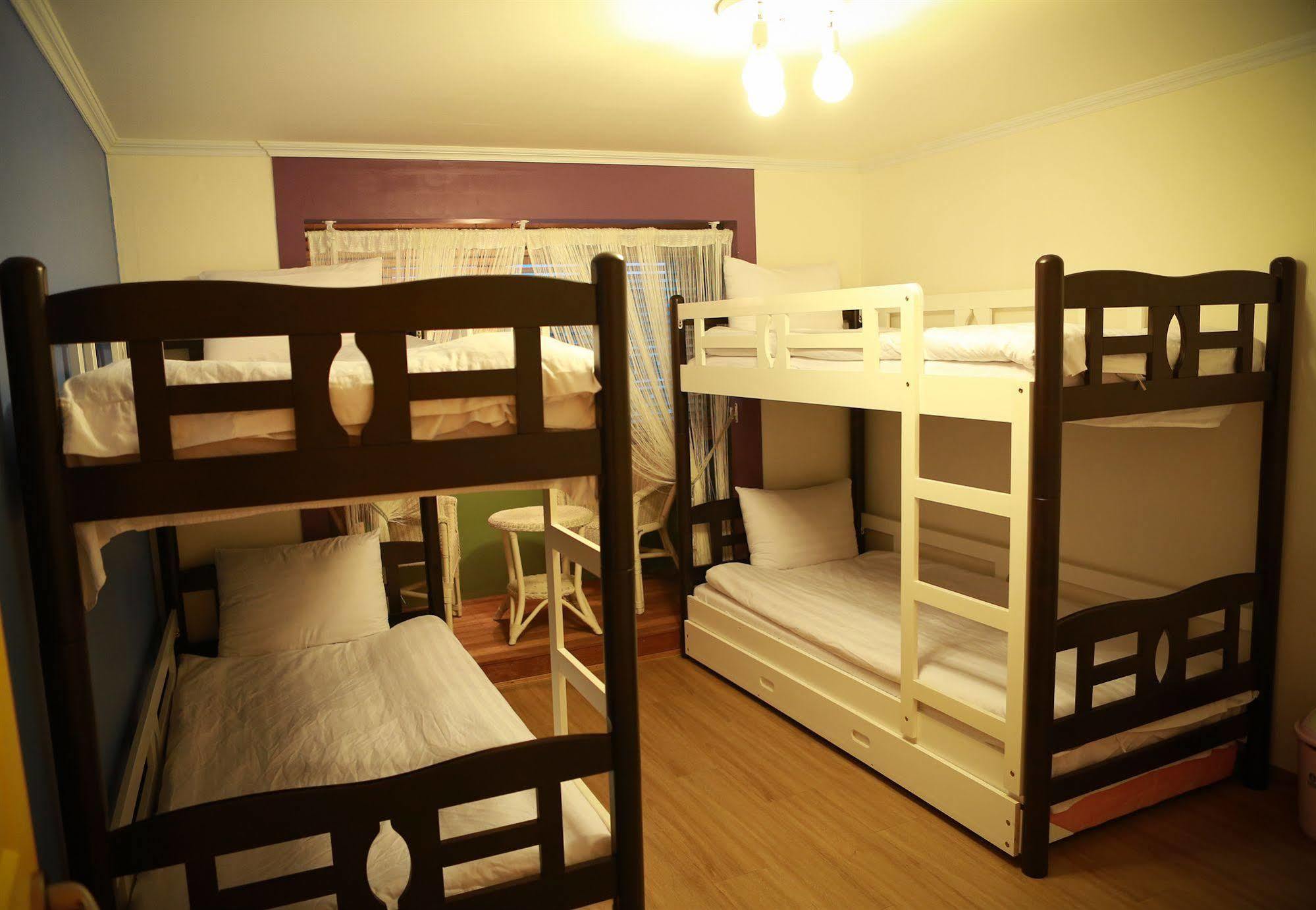 Moon Hostel Seoul Eksteriør bilde